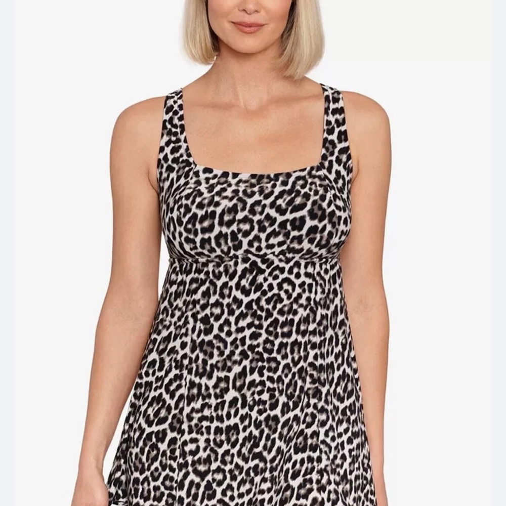 NWT‎ Swim Solutions Women’s Tummy Control Square Neck Swim Dress Animal Print
